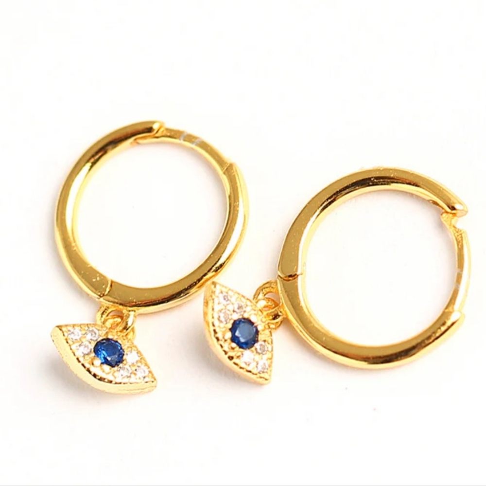925‎ Sterling Silver (NEW) Niche Women Eye Silver Diamond Inlay Earrings